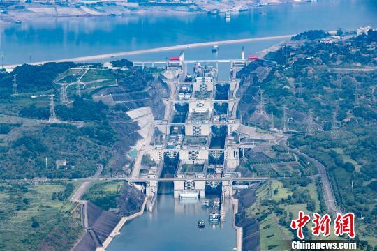 宜昌gdp包含三峡了吗_宜昌GDP突破1500亿的背后(2)