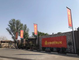 破冰行动丨重汽将足迹踏遍“彩虹之国”