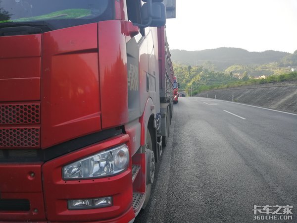 卡车司机这个群体,从不缺乏幸福的人!