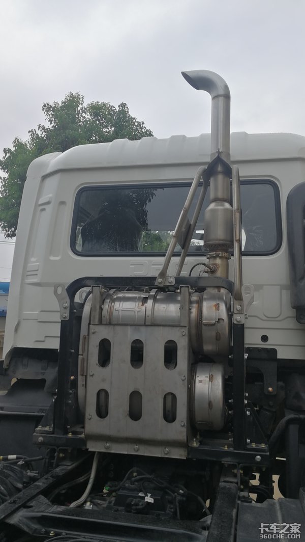 國六來了 解放和東風(fēng)的專用車底盤咋樣