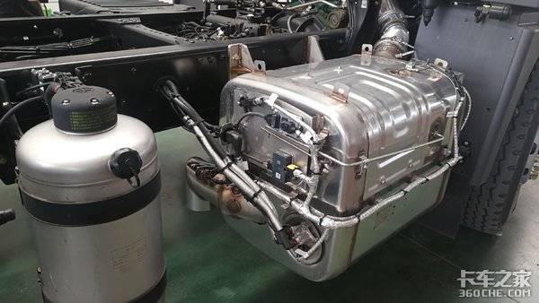 國六來了 解放和東風(fēng)的專用車底盤咋樣
