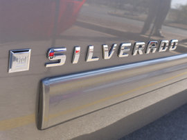 �Լ�ͼ����ѩ������GMC���»�϶�����