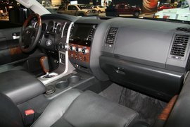 2009֥Ӹ糵չ﷢2010Tundra