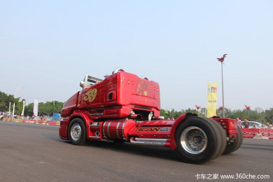 Ư��˦β��������&nbsp;�����鼤�������ֳ�