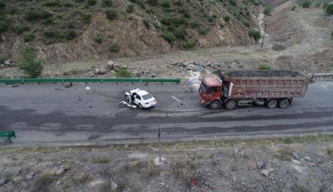 ���ң�С�γ��ĳ�ͷ������ͻ�����ͷ��