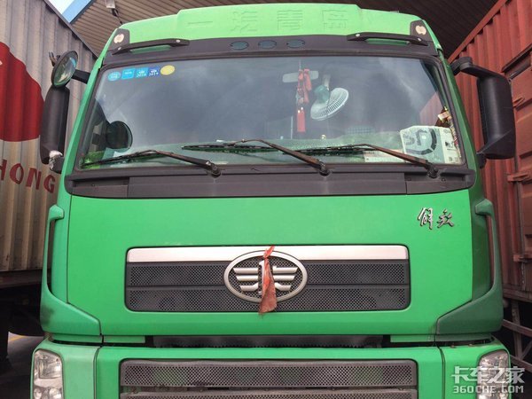 从5吨王到J6P重卡 看我养过的解放情人