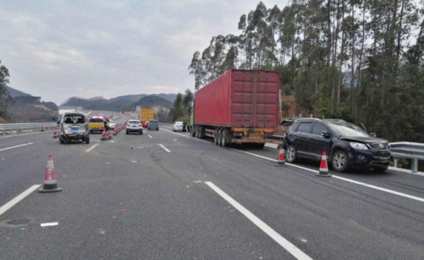 Ϊɶ�������ô��&nbsp;�����ٲ����ֱײ��