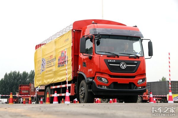 70名选手拼战赛场! 天龙哥成都半决赛三甲出炉,210分夺冠