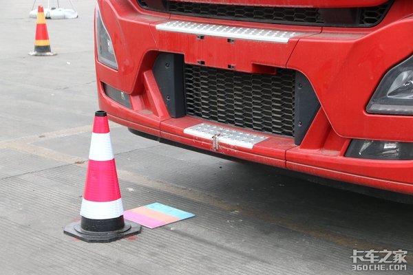 70名选手拼战赛场! 天龙哥成都半决赛三甲出炉,210分夺冠