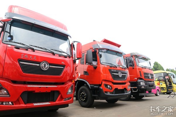 70名选手拼战赛场! 天龙哥成都半决赛三甲出炉,210分夺冠