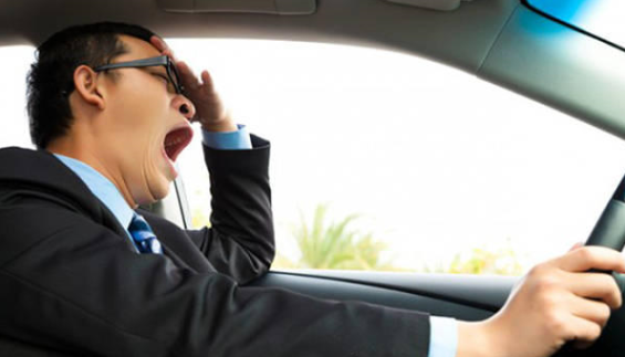 �ڸ��ٷ�����˯����500������һ��ί��