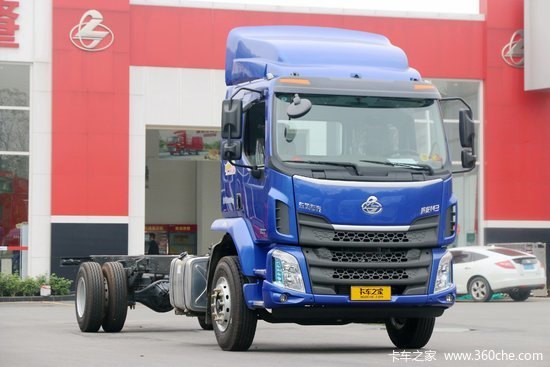 优惠高达2万 8家经销商出价促销5款7米7中卡