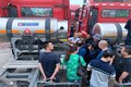 “清洁豪瀚保卫蓝天”重汽20台交车仪式