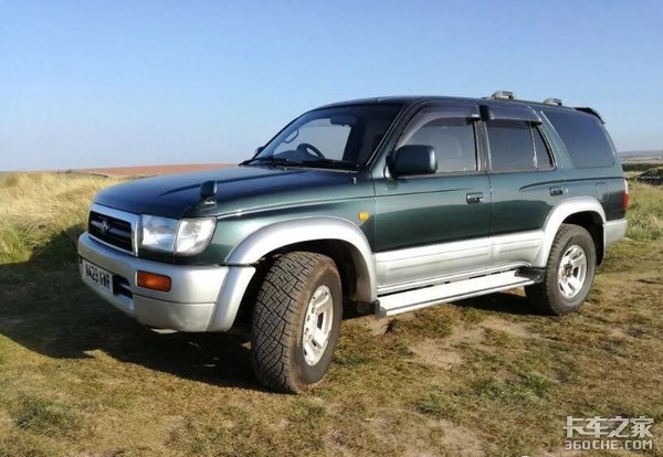 扒一扒丰田硬派越野车发展史,海拉克斯皮卡功不可没