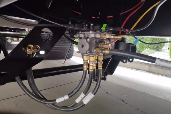 ��ţ�ҳ�����Ϯ�ң�����Ҳû�����װ���