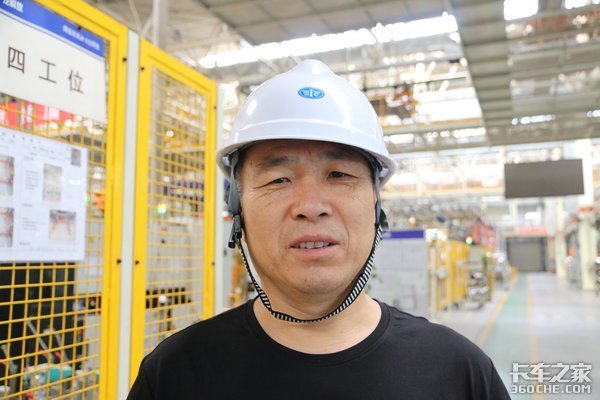 不光能看还能试驾，卡友组团游青汽工厂
