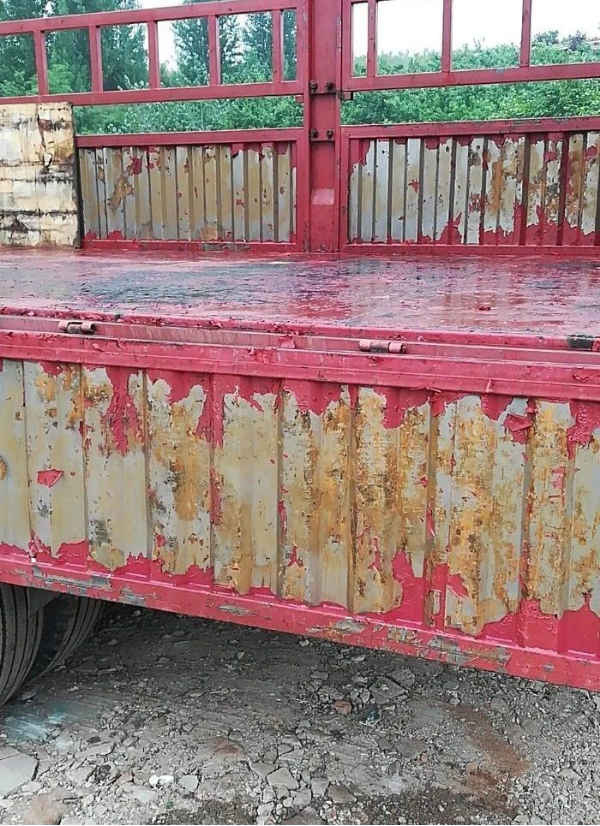 糟心!司机拉了一车小龙虾饲料,卸完货立马后悔了!