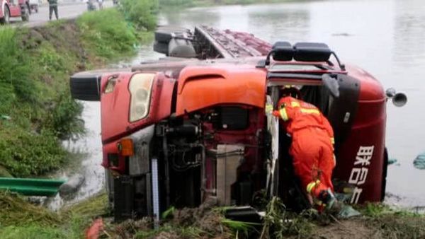 ˾��ƣ�ͼ�ʻ&nbsp;����һ���������������