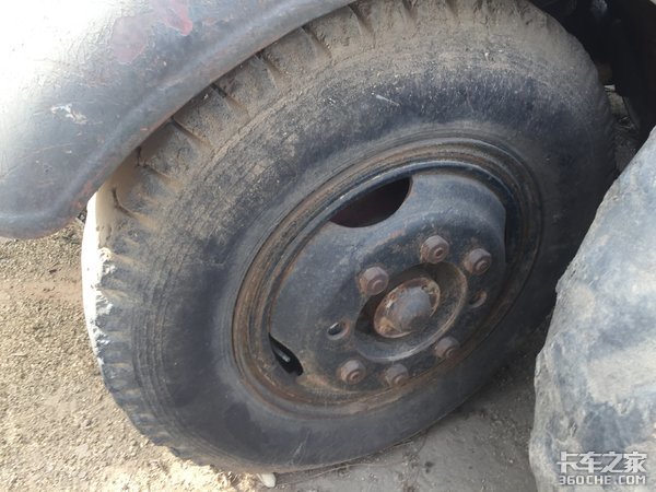 豪华卡车见多了，却始终忘不了这台最有情怀的“雷锋车”