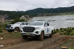 ��������ɽ�� ��������F70Ƥ�������Լ�