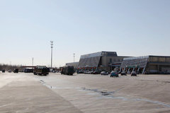 ���Ϸ�������ʩ������ �����������ճ�