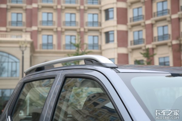 ��ŷ�����з�&nbsp;��������F70Ƥ����̬ͼ��