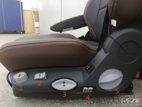 看看解放J7牵引车气囊座椅都有啥功能?