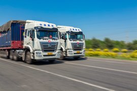 中国重汽:豪瀚LNG穿越西域“九州”行