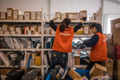 ���������֣���չ���ĩ��Υ���շ�����