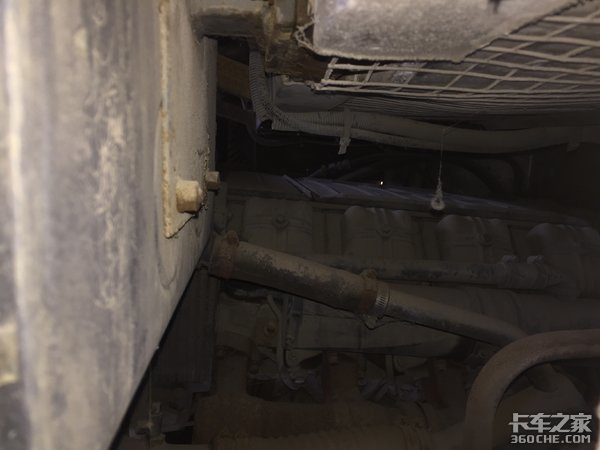 我不是奔驰，我是铁马牌XC2200军用卡车