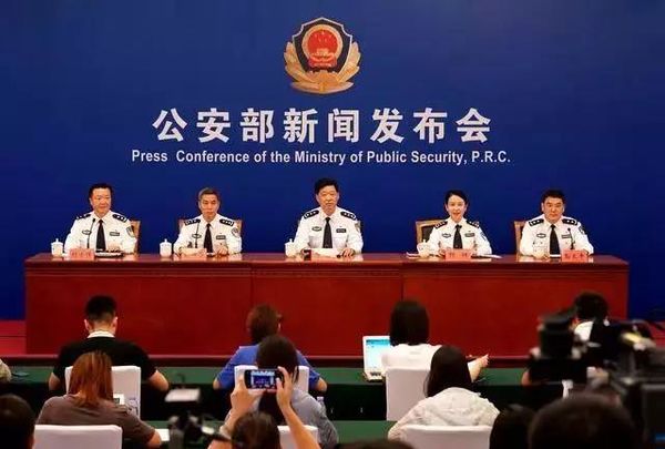 ����������֤��֤����ҵ������߰���