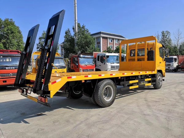 �˲泵��Ȼ���ſޣ�����զ�˷������ϰ�