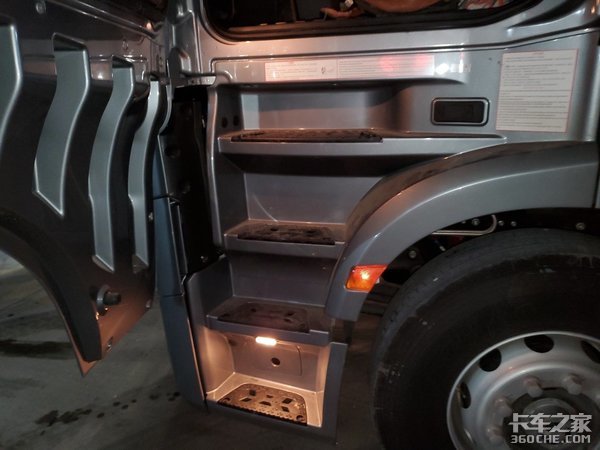 �Ի���ʻԱ��������ô���۽��������K7