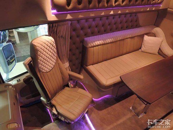 ŷ������������տ����Աȣ�˭����Ĳ�