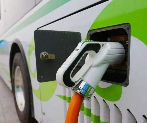 ����ֹ������&nbsp;����Դ���ó�ӭ���¹յ�?