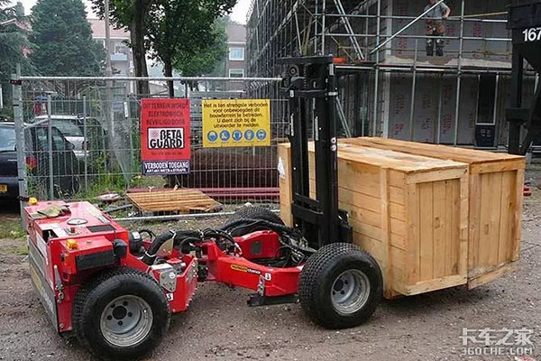 �˲泵��Ȼ���ſޣ�����զ�˷������ϰ�