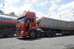 �¾������װ��Ļ�飬һ��������һ��