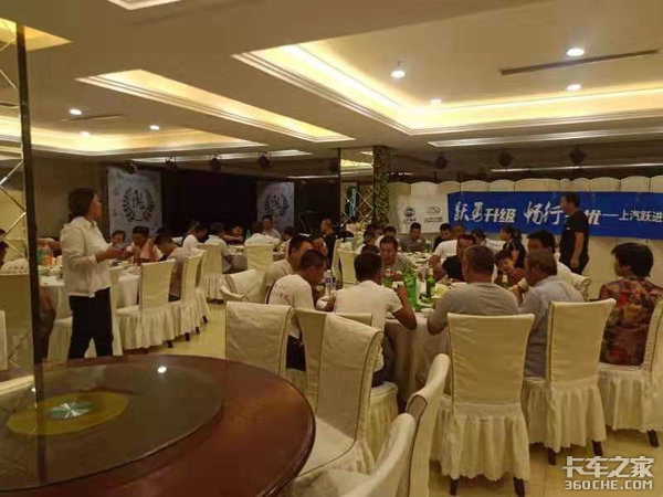 ����Ծ��С���ǹ�����Ʒ���лᡪ����վ