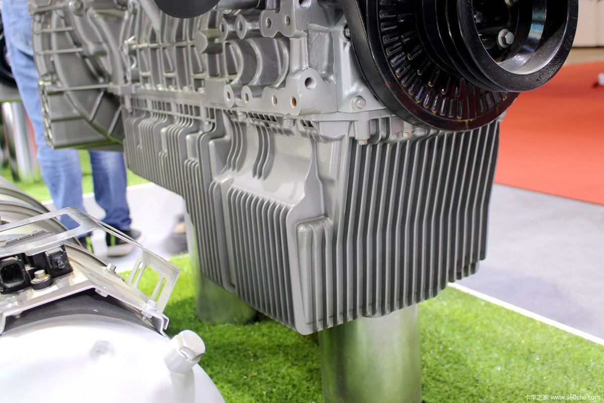 77升最大350马力图解玉柴yck08发动机图片列表