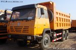 直降2万元 陕汽奥龙6X4自卸车现价26万