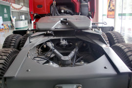 ����2̨&nbsp;����HOWO&nbsp;6X4ǣ����ֱ��2��Ԫ