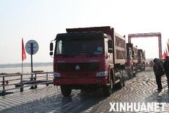 �й������Զ�������ů�� ������������