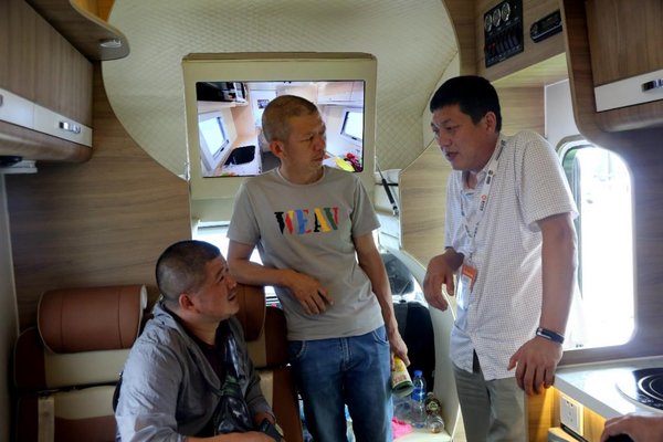 �ɵ���;��RV����������ʷ���¶Ӫչ��