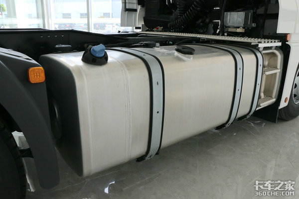 ������װ���ĸ����ʣ���˹������զ����