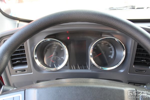 ����8̨&nbsp;HOWO�Ῠ�Ƽ���Ž�����Ʒ����