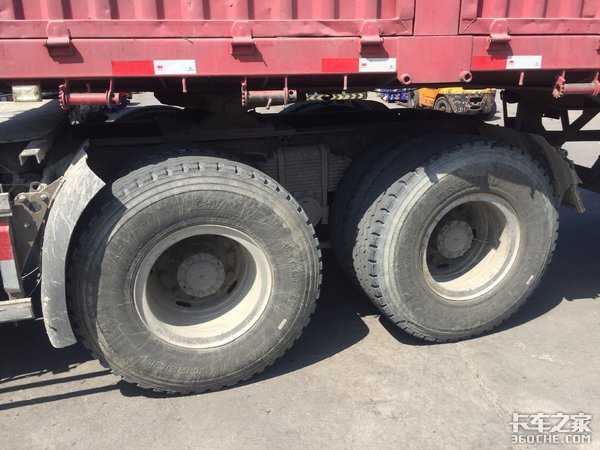 服役10年依然威风不减,这台解放J5P是否勾起了你的回忆?