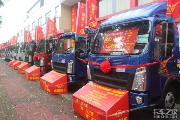 �����Ῠ�Ƽ�����Ʒ��ͷ��¡����Ʒ����