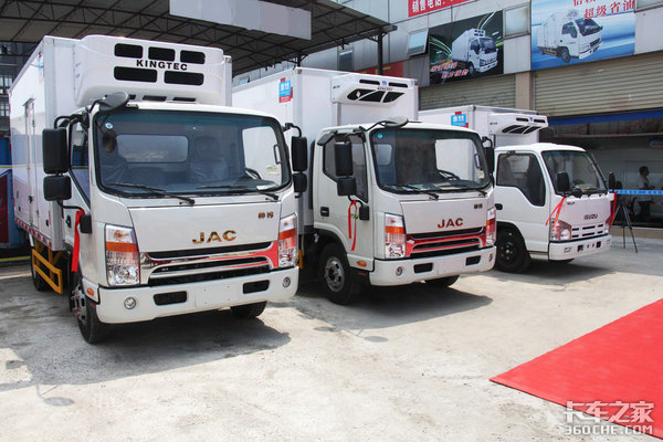 ������س��г�&nbsp;���ｭ������λ��ǰ��