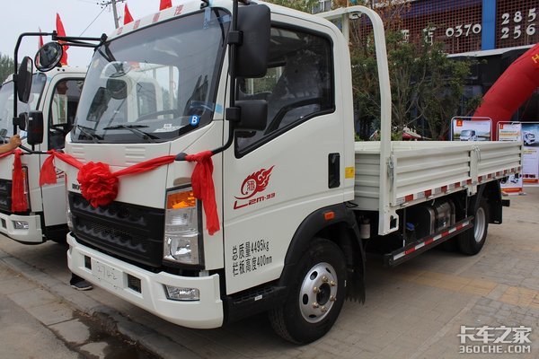 ����HOWO�Ῠ�Ƽ�������������