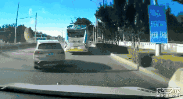 ������롪�����͹��ĵ綯����ҵģʽ